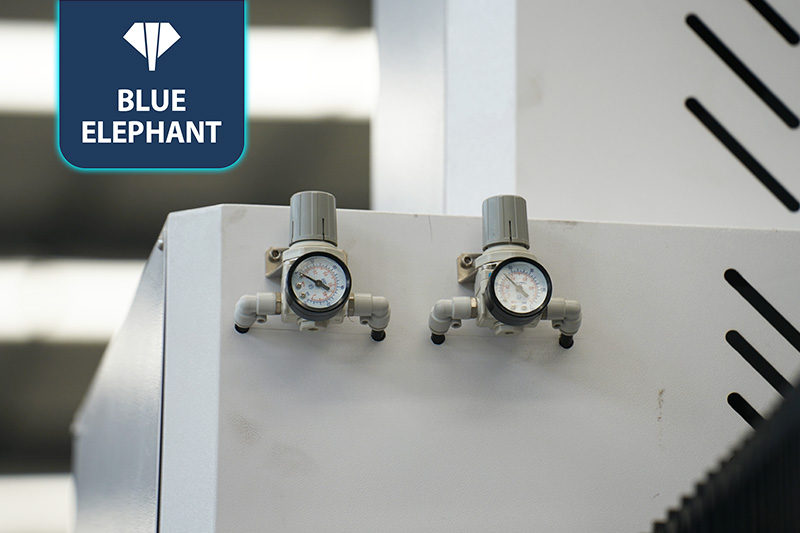 EW3动柱式五轴加工中心